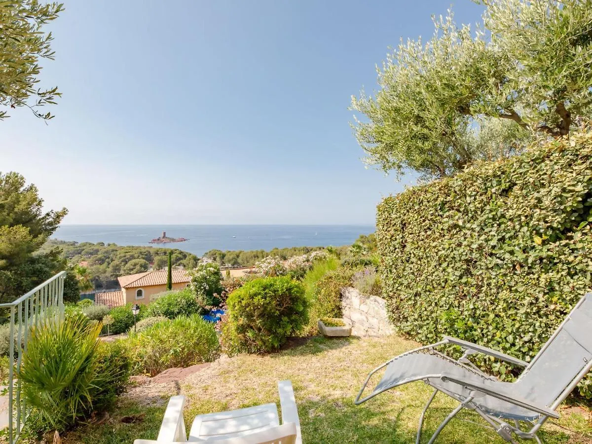 Holiday Home Village Cap Esterel - Le Hameau-34 By Interhome Saint-Raphaël 0*,  Franciaország