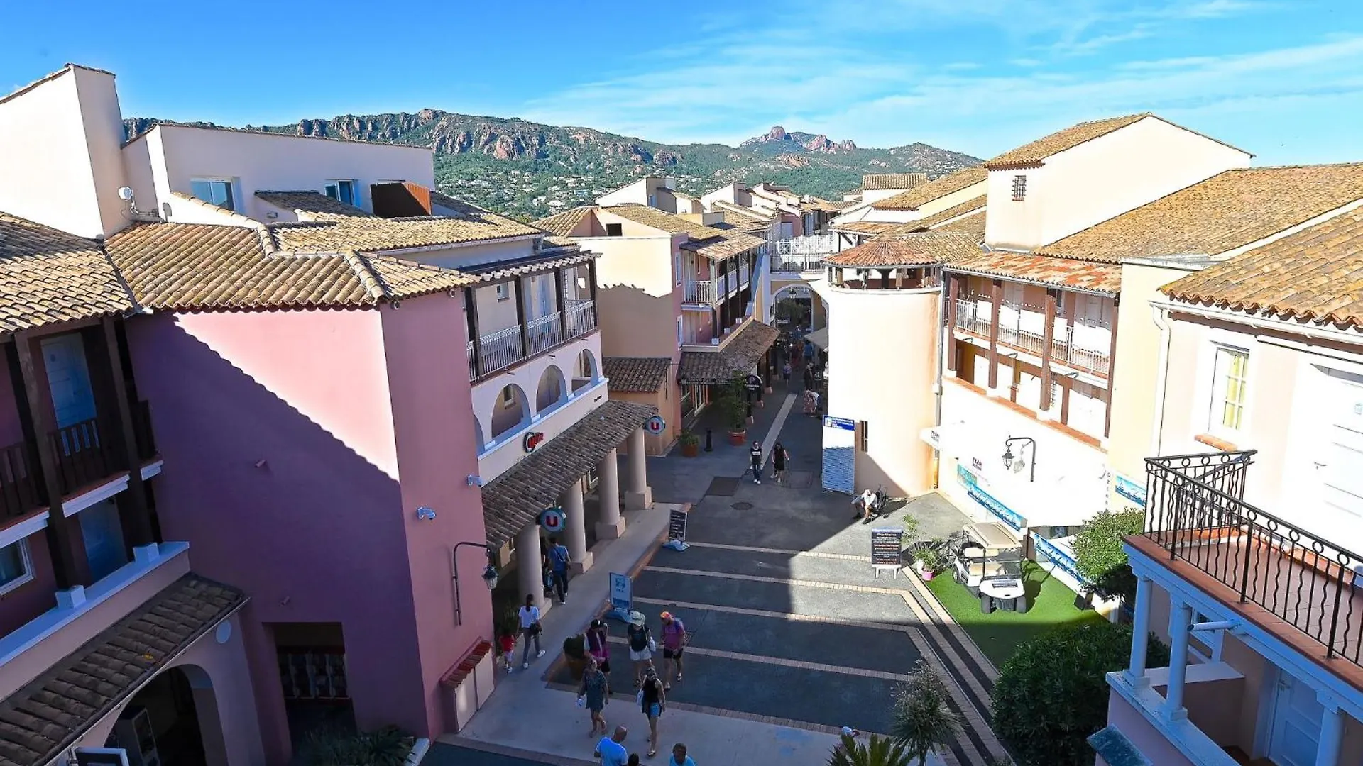 Holiday Home Village Cap Esterel - Le Hameau-34 By Interhome Сен-Рафаэль Франция
