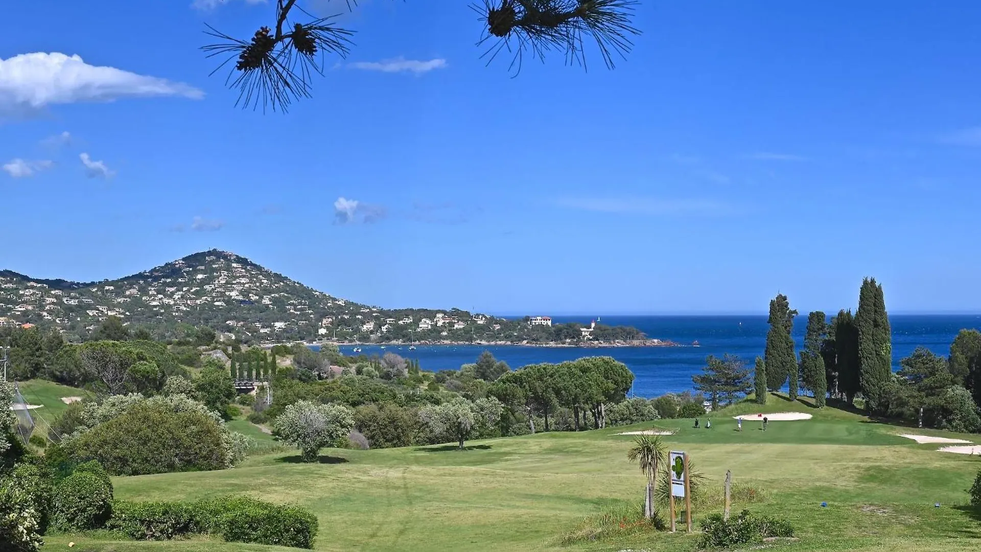 Holiday Home Village Cap Esterel - Le Hameau-34 By Interhome Сен-Рафаэль